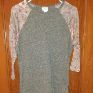 LuLaRoe Baseball tee *3 tops for $20*